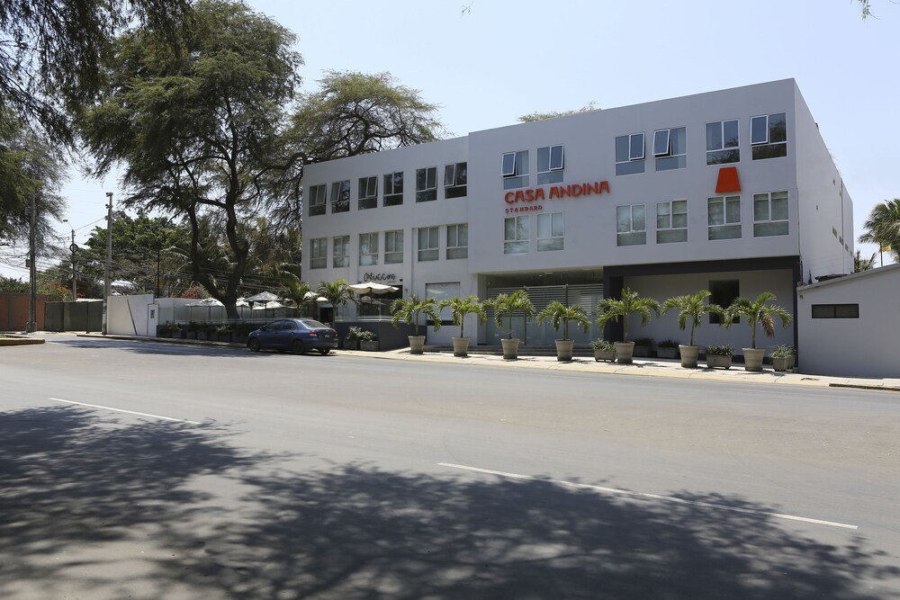 CASA ANDINA STANDARD PIURA 3/62