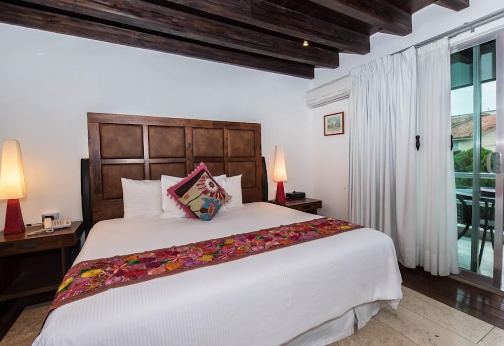 Colombe Hotel Boutique 10/76