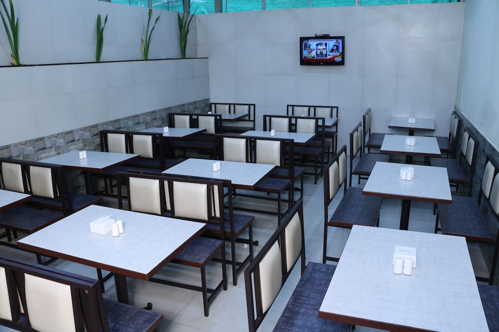 Hotel Sai Residency Vasai 45/55