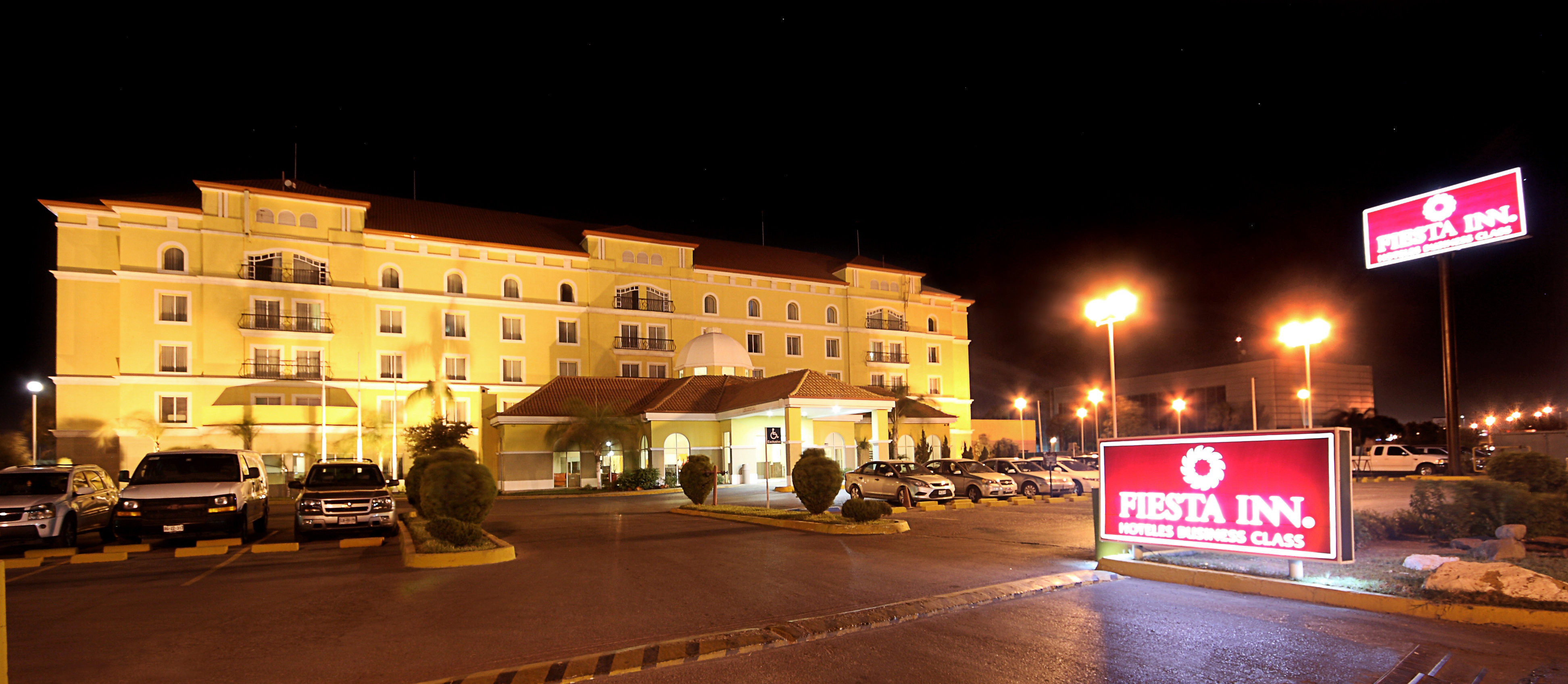 Fiesta Inn Express Nuevo Laredo 1/42