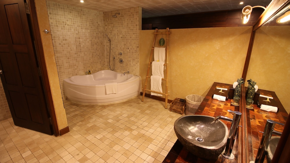 Kupu Kupu Barong Villas And Tree Spa 73/74