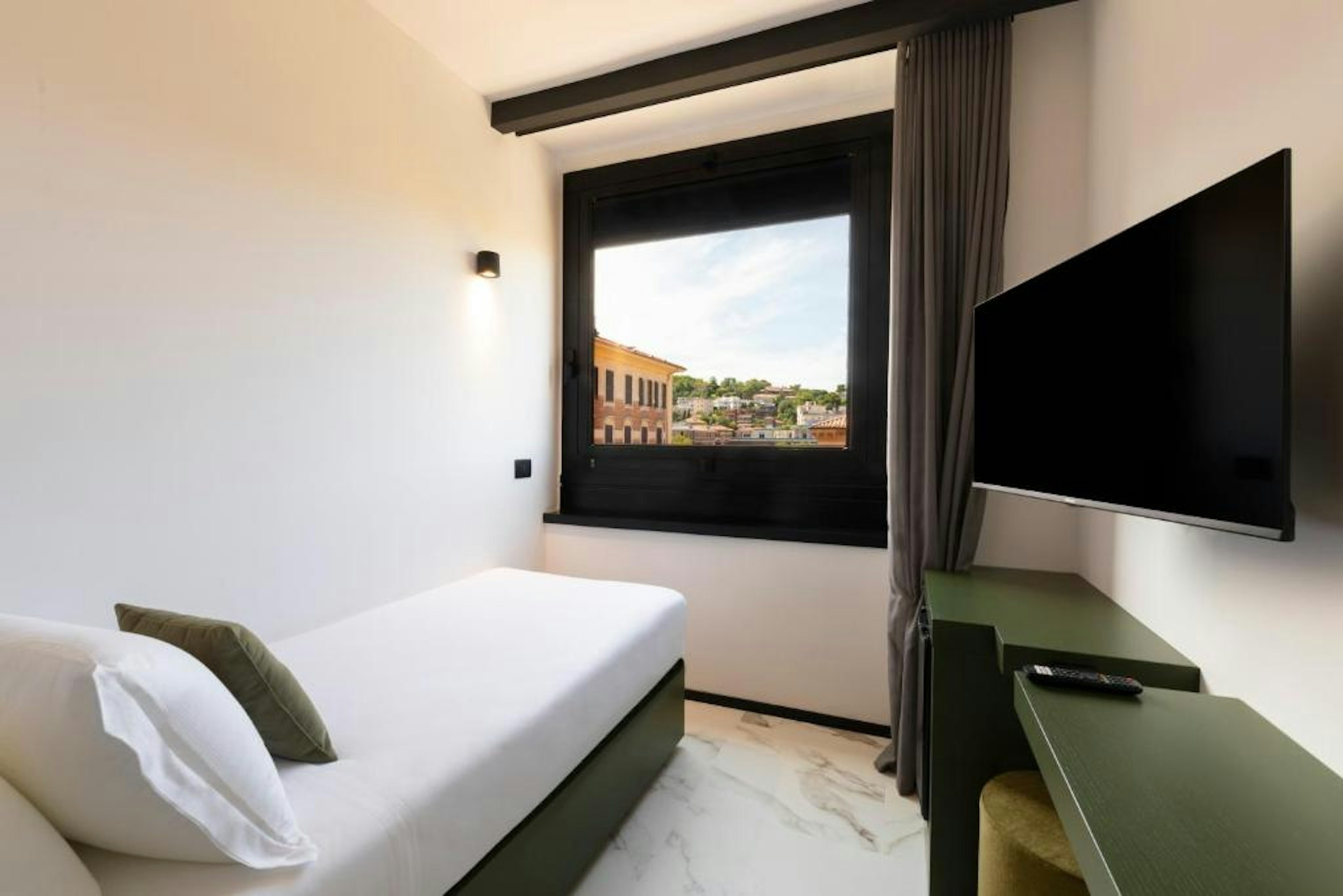 City Hotel Ancona 5/17