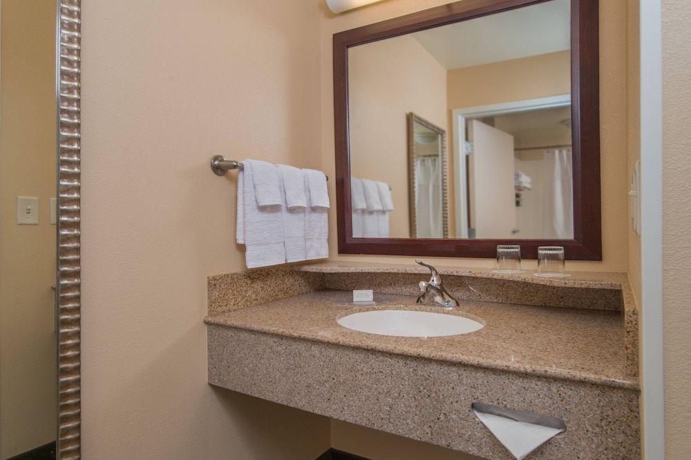 Springhill Suites Hagerstown 48/50