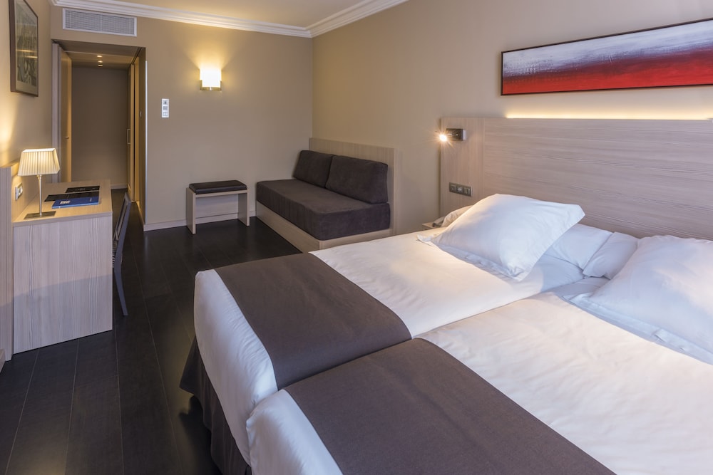 Hotel SERHS Rivoli Rambla 14/66