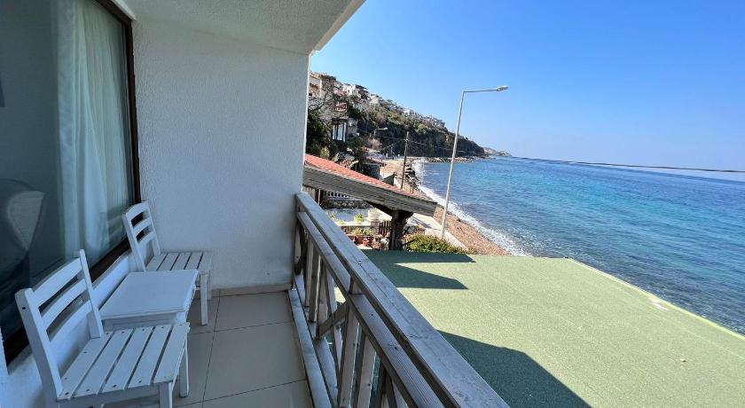 Giritli Rum Meyhanesi Butik Otel 39/48