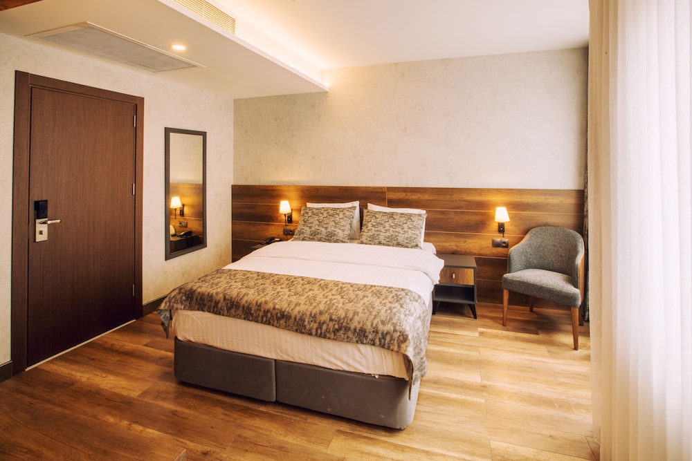 Life Point Hotel 16/67