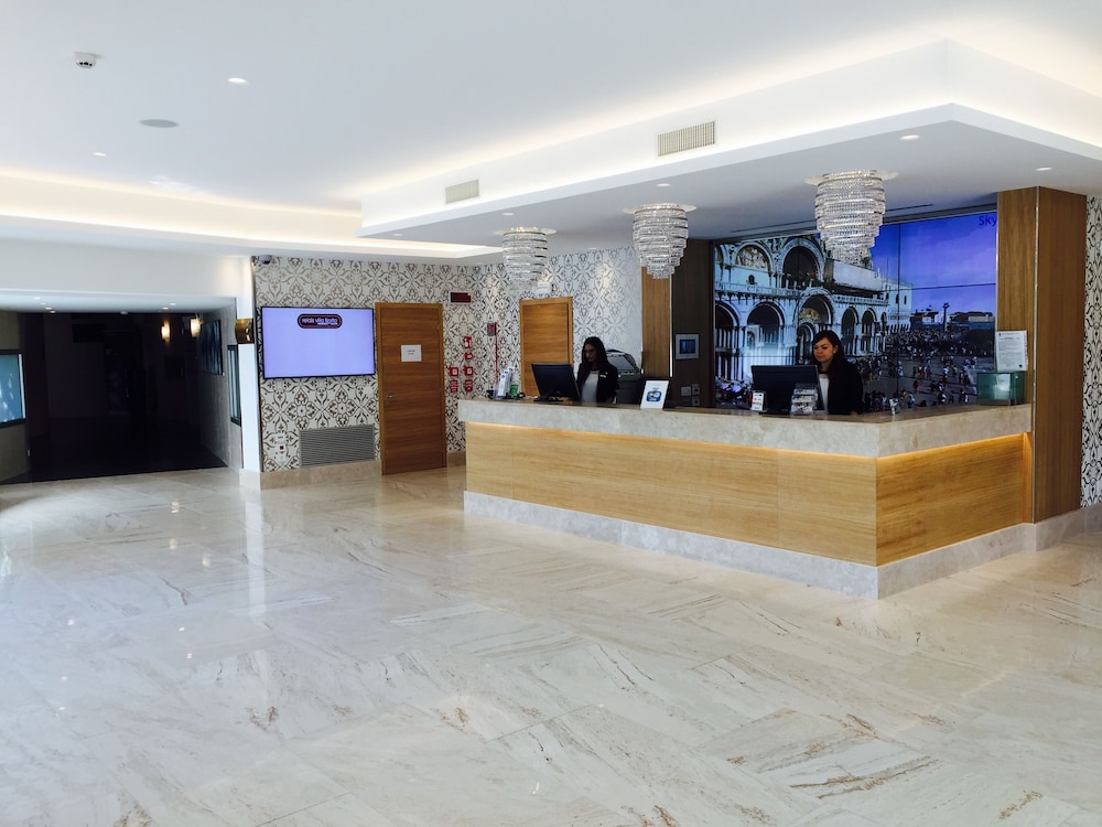 Villa Fiorita Hotel 2/50