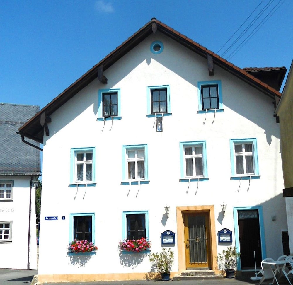 Hotel Krone 2/51
