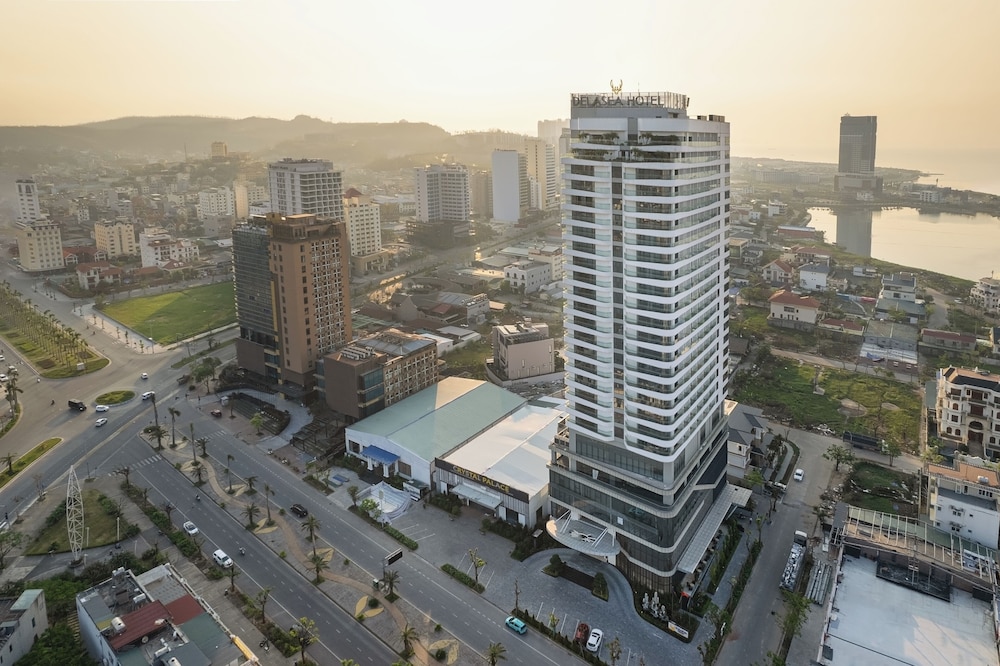 DeLaSea Ha Long Hotel 6/50