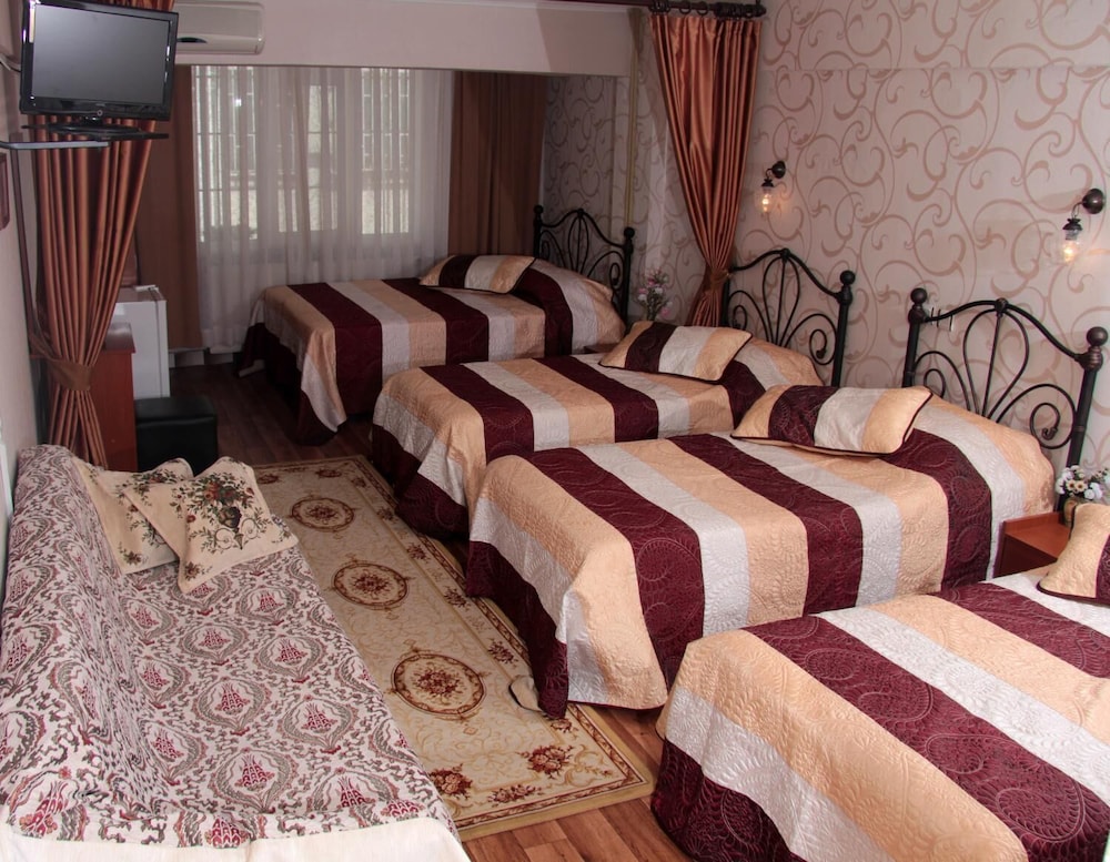 Hotel Nezih Istanbul 50/63