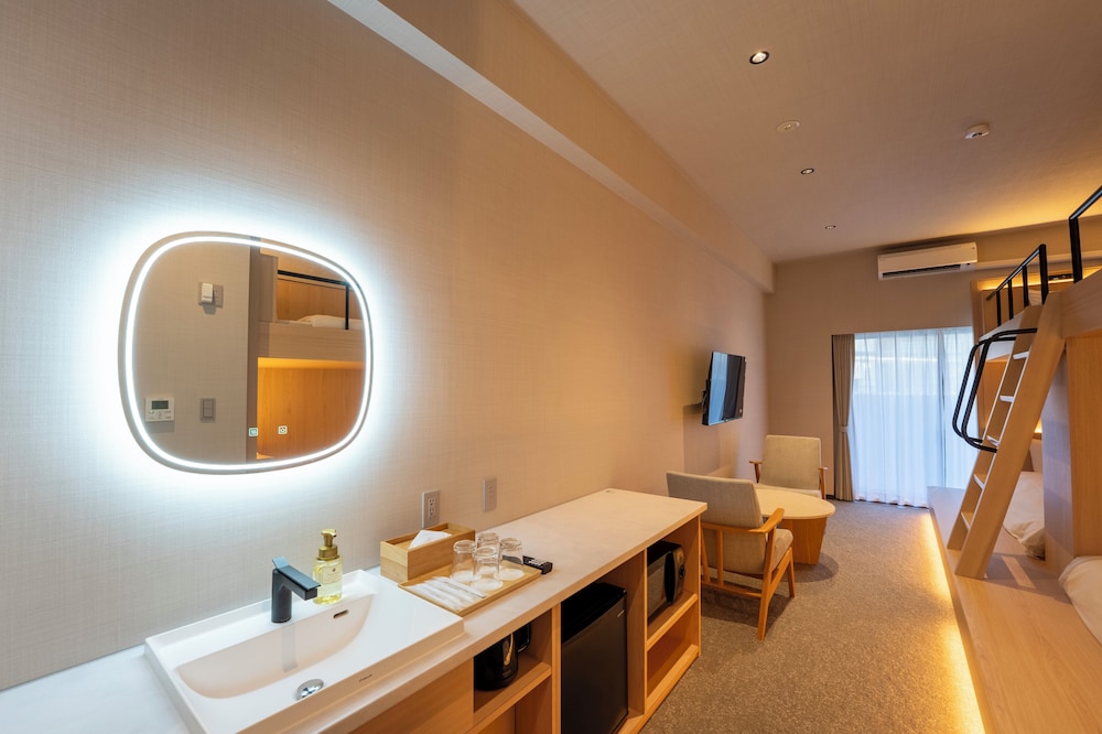 THE ISA HOTEL TENJIN 33/35