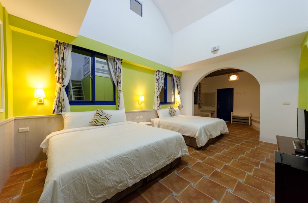 Cest La Vie Villa 27/50