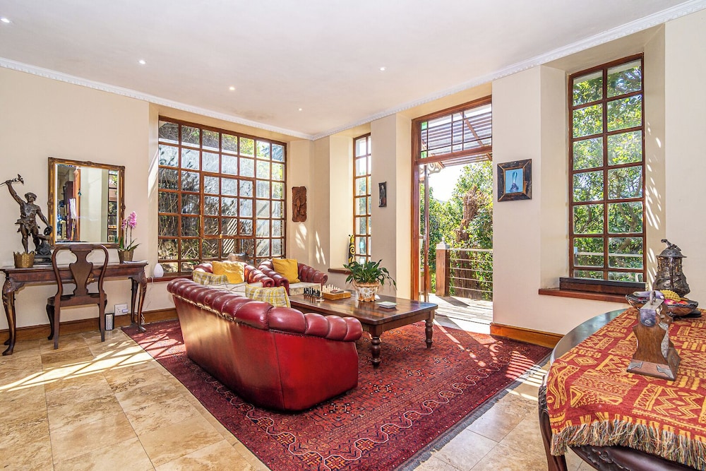 Kennedy's Beach Villa 34/50