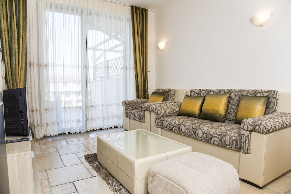 APARTHOTEL HOTEL KALIAKRIA RESORT 24/48