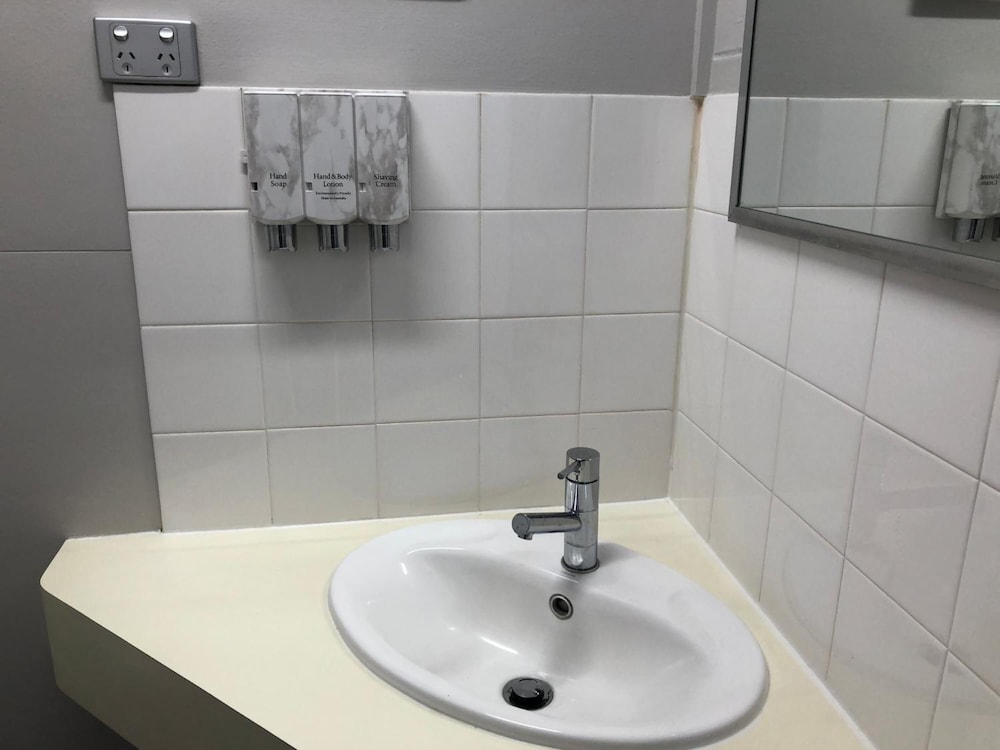 Leichhardt Motor Inn 30/69