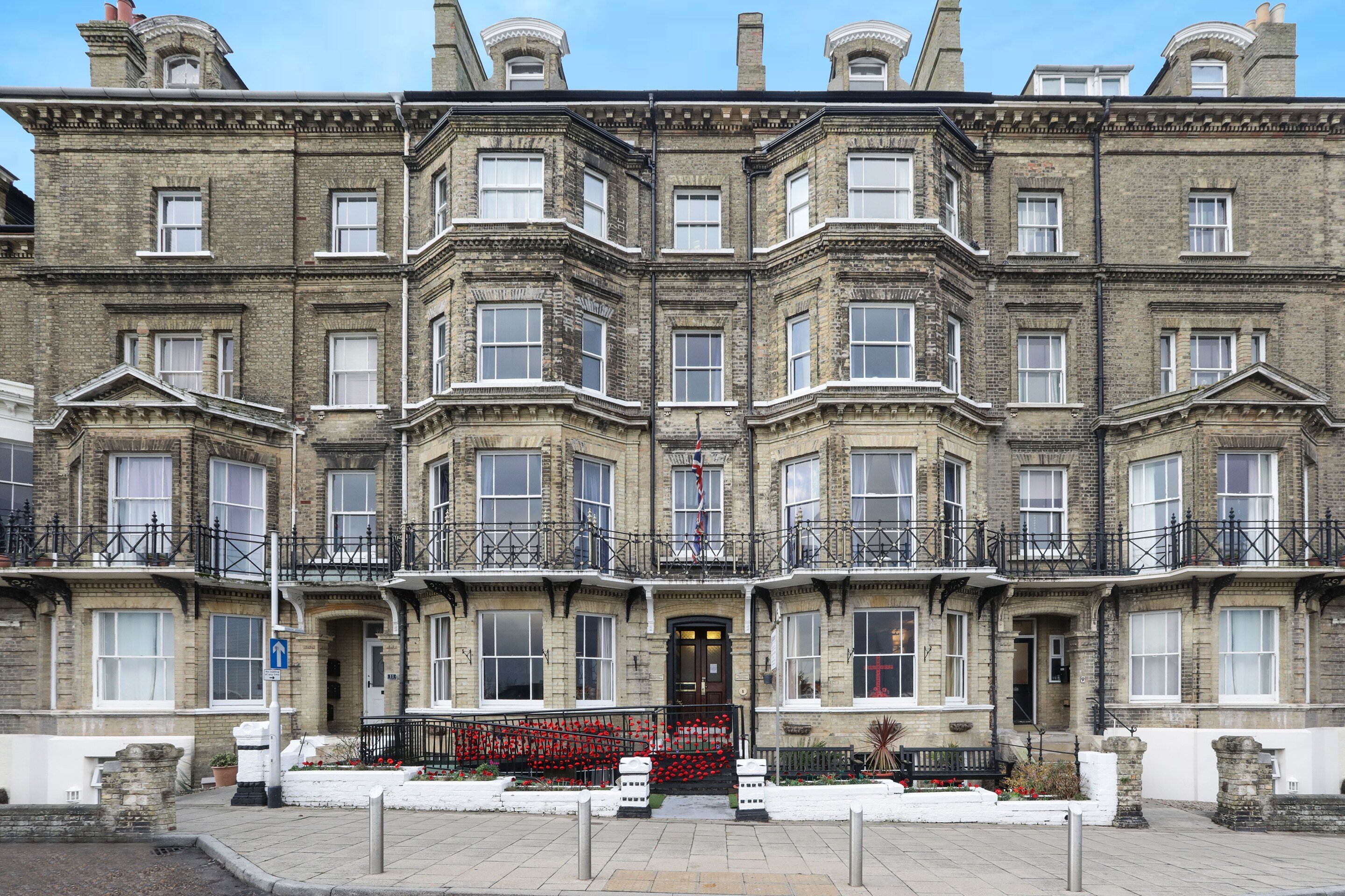 Lord Kitcheners Guest House in Lowestoft