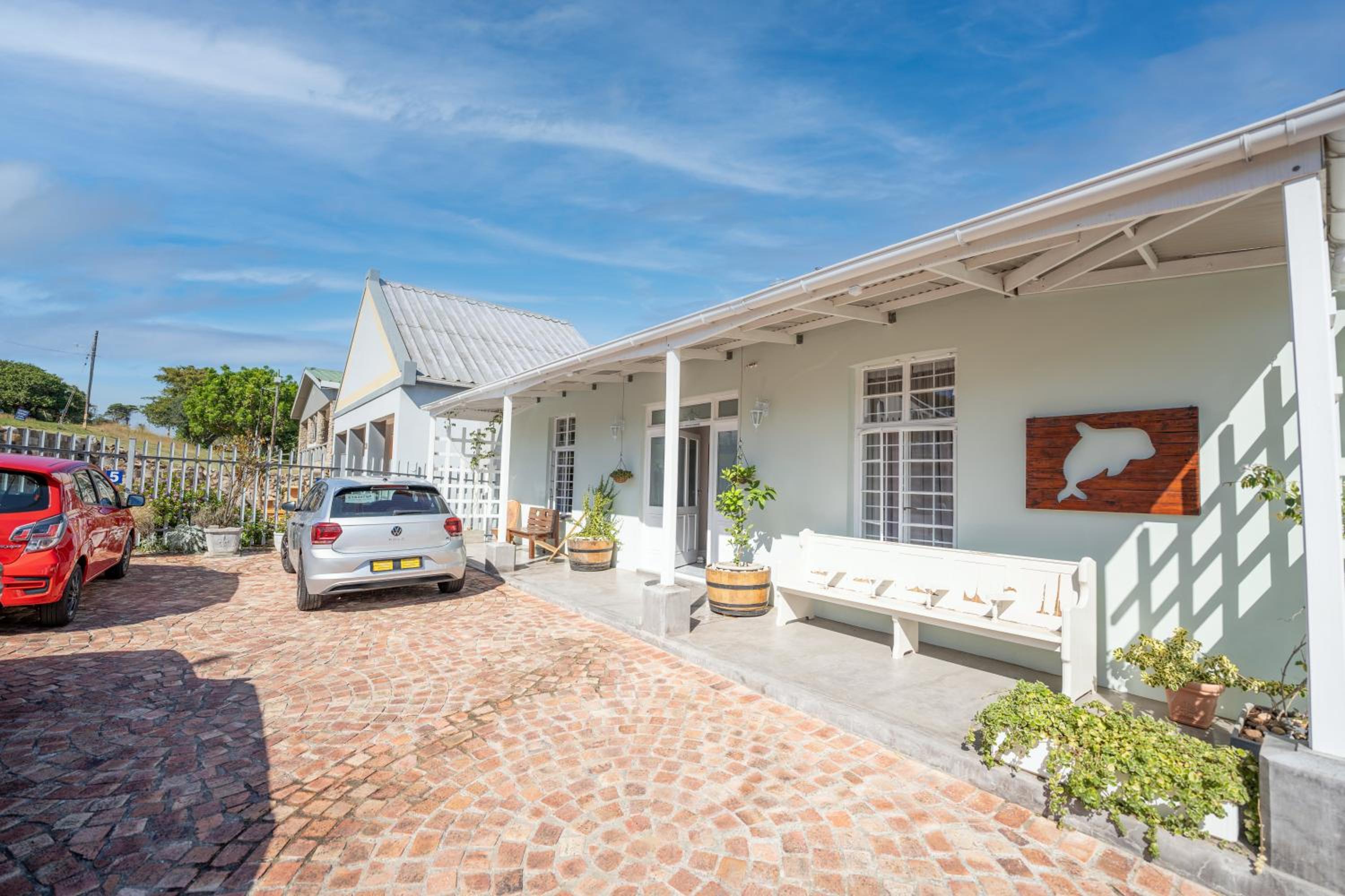 The Lookout Guest House 23/37