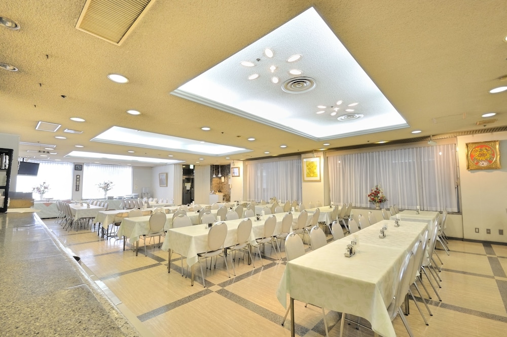 Sunny Stone Hotel 37/41
