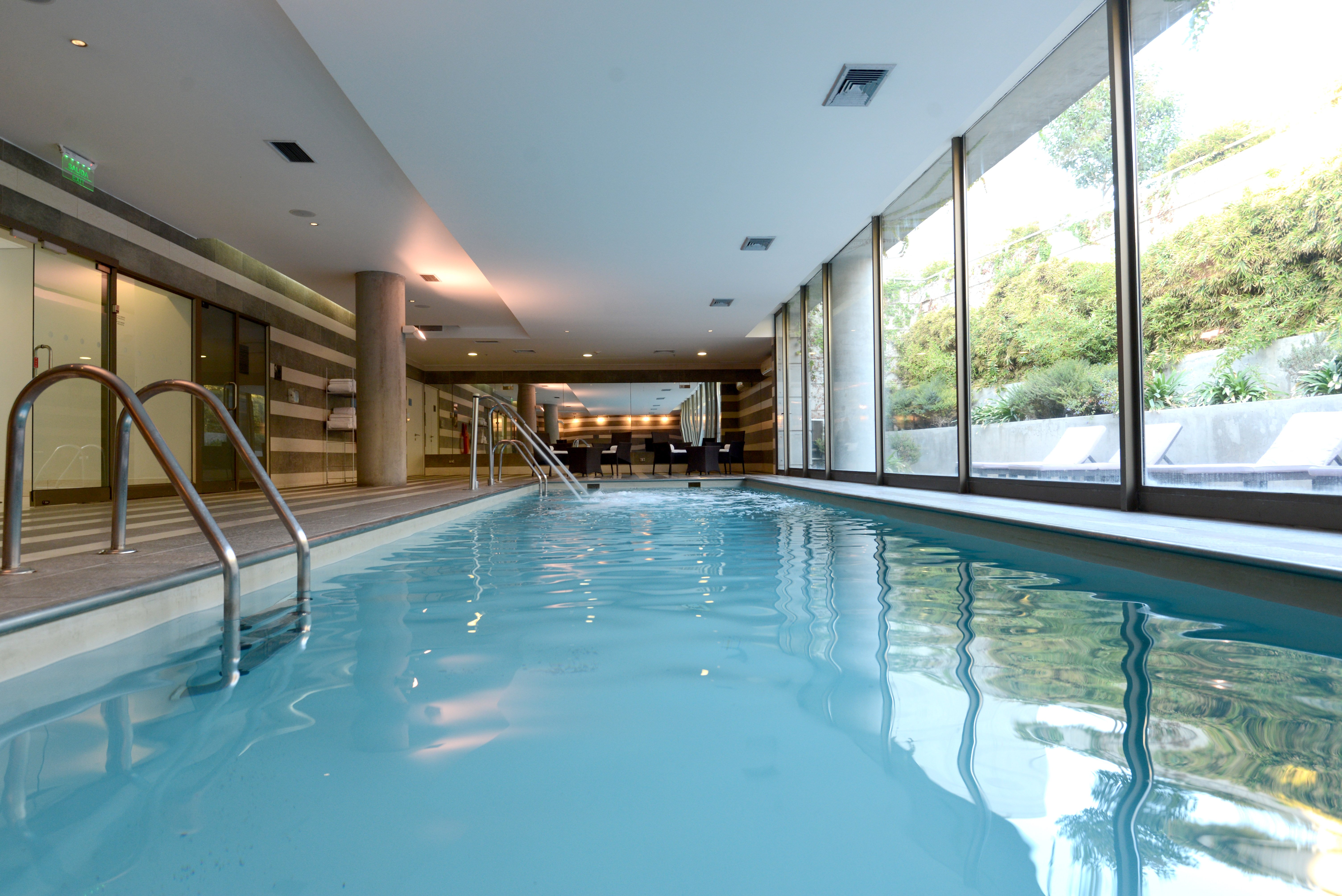 Holiday Inn Santiago Airport 37/75