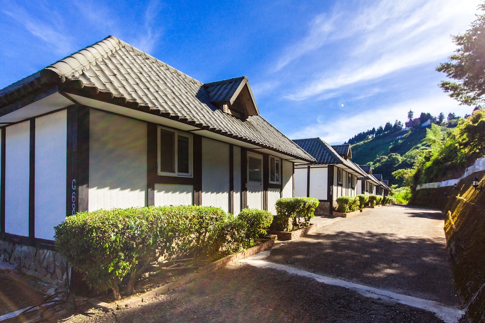 Zusin Shin Garden Hotel 8/52