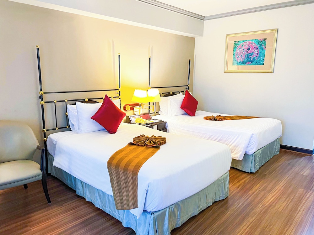 Patong Resort Hotel 23/66