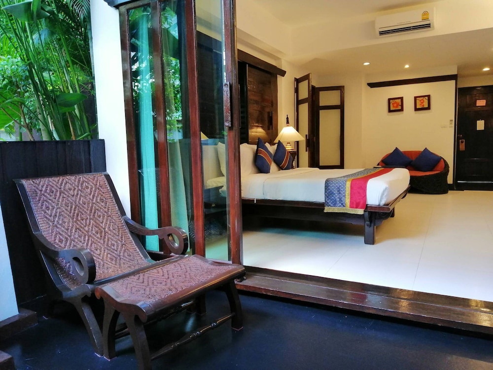 YANTARASRI RESORT 34/67