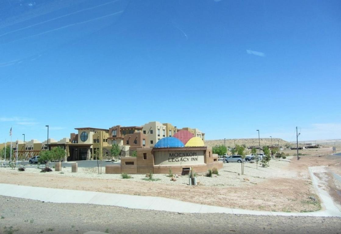 Moenkopi Legacy Inn And Suites 18/24
