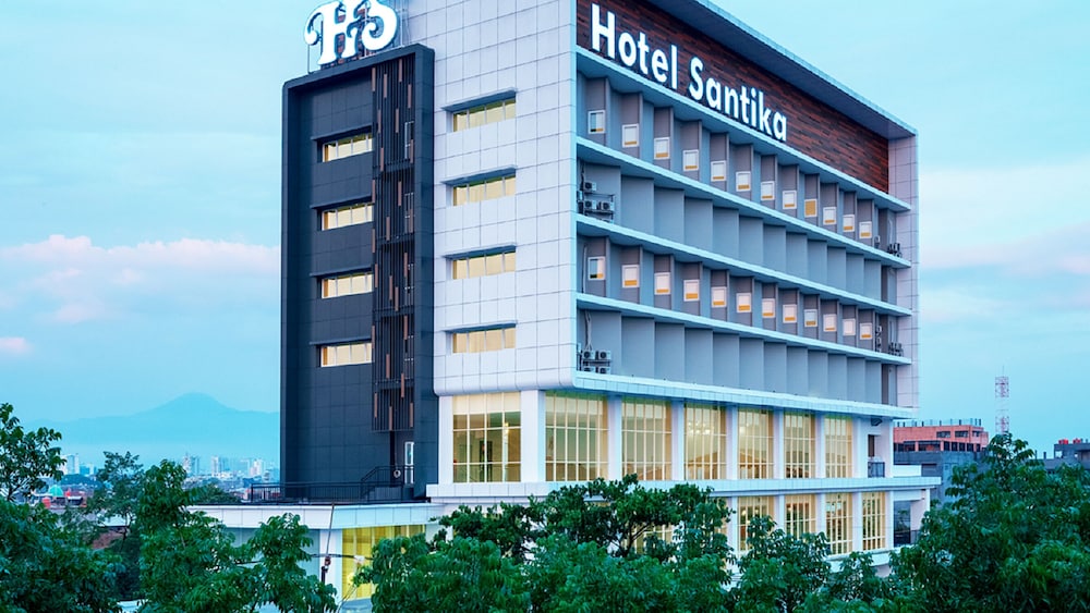 Hotel Santika Pasir Koja 4/21