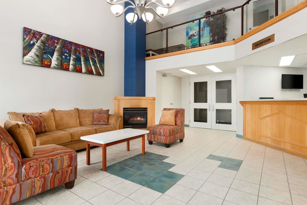 Travelodge By Wyndham Windsor 17/24