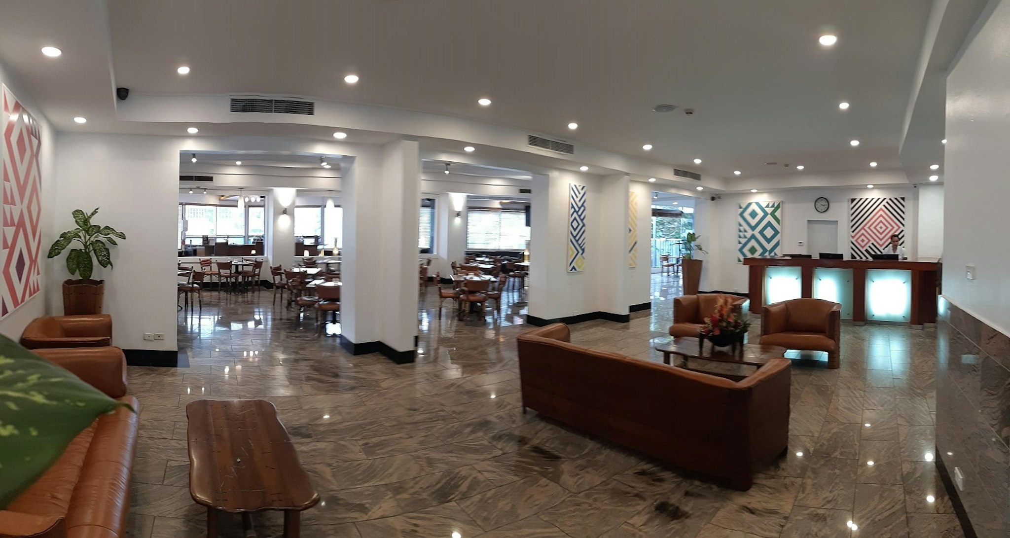 Tanoa Plaza Hotel 2/6