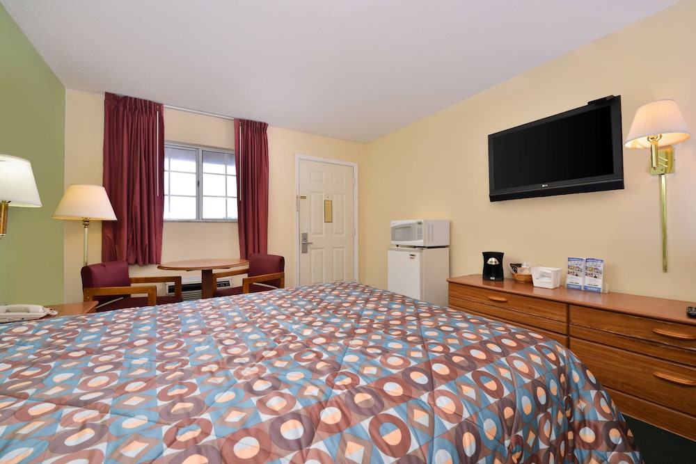 Americas Best Value Inn Edenton 15/36