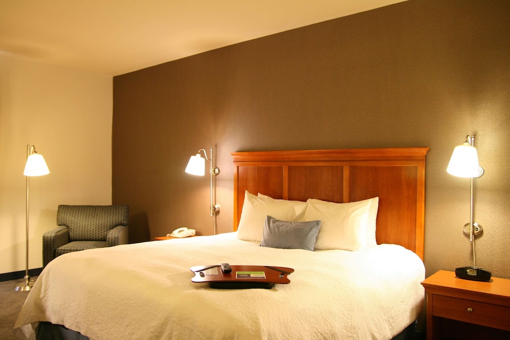Hampton Inn San Marcos Ca 30/66