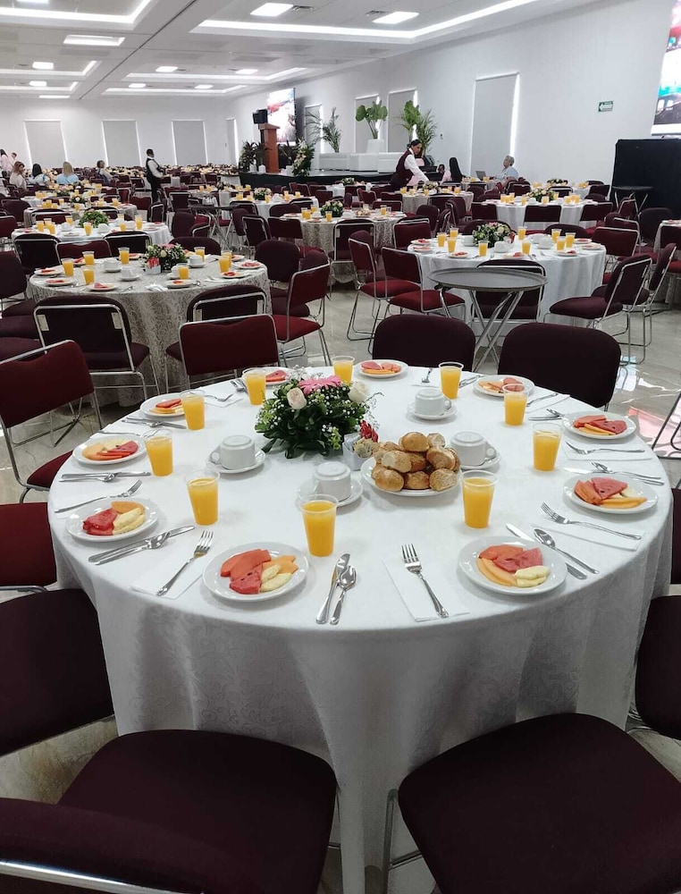 Hotel Real Plaza Aguascalientes 53/71