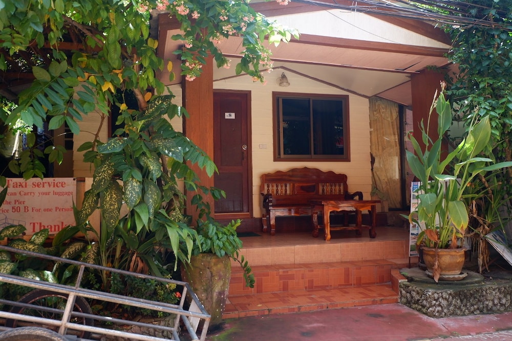 Harmony House 6/50