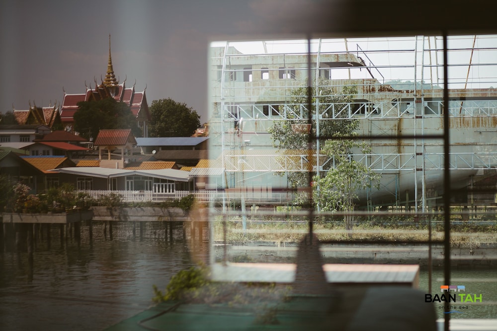Baan Tah On The Sea 40/43
