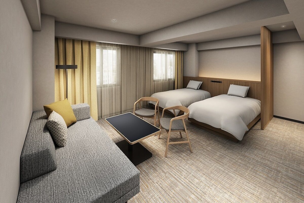 RENOVATED, PREMIUM, TWIN BEDS