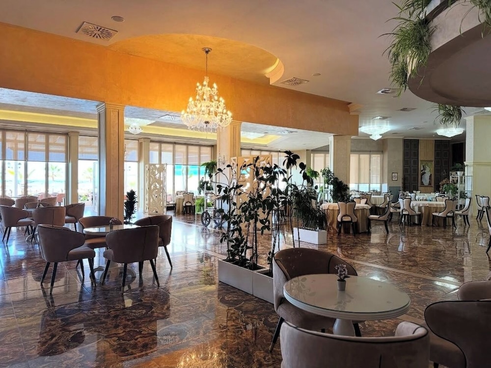 Bleart Hotel 72/92
