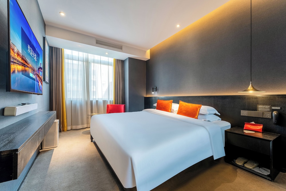 2 Bedrooms, Suite, 2 King Beds, 2 Bathrooms