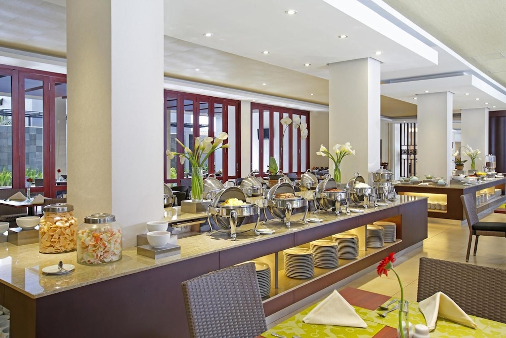 Hotel Surya Yudha Purwokerto (Ex. Hotel Santika Purwokerto) 28/35