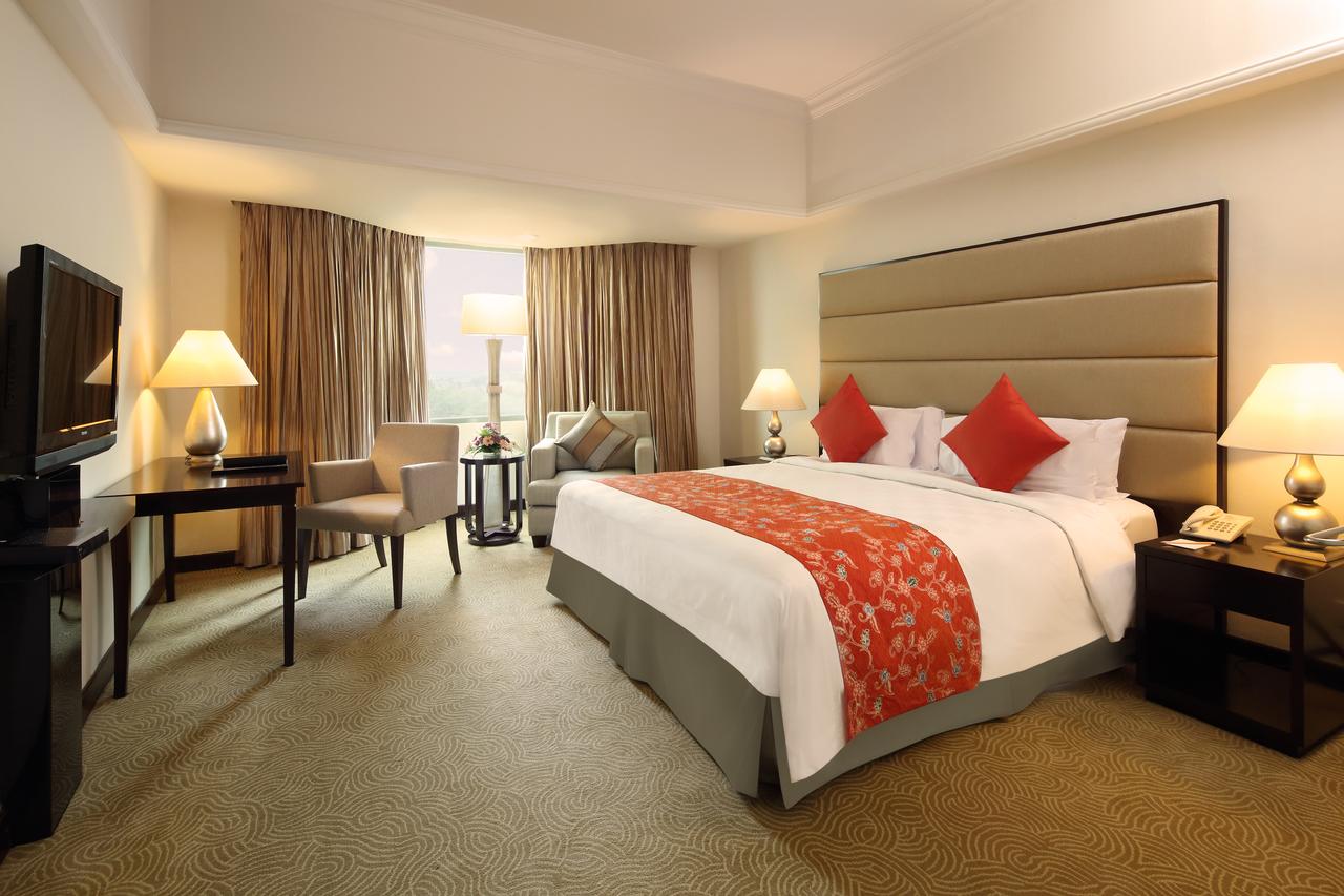 Ambassador Suite