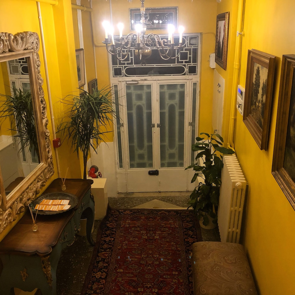 Mehmet Bey Suites 21/49