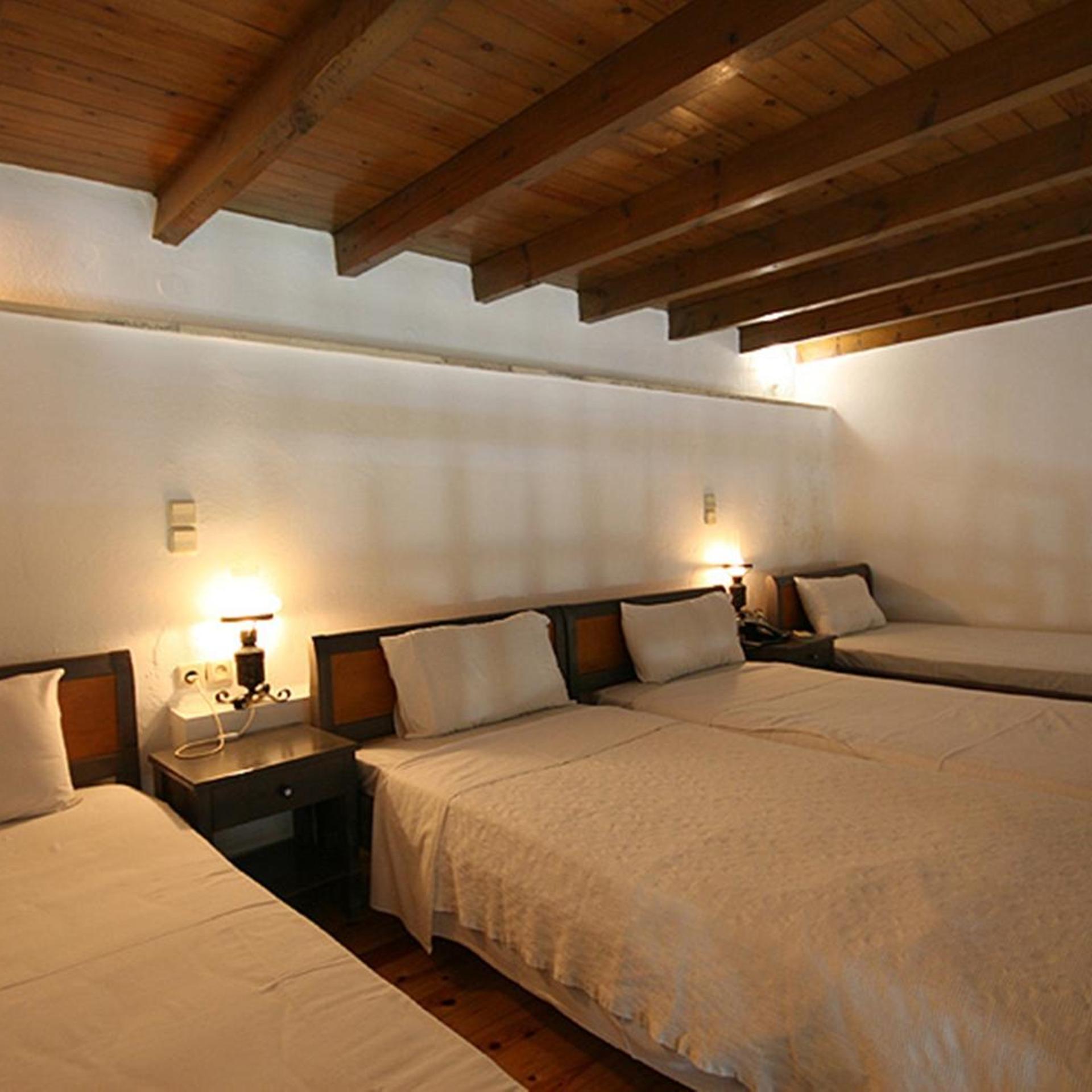 Nostos Hotel 18/81