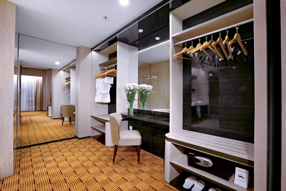 The Alts Hotel Palembang 33/63