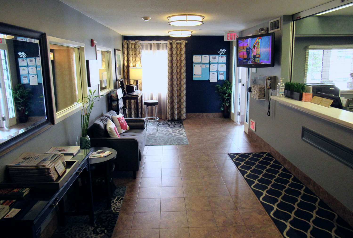 Sonesta Simply Suites Columbus Airport Gahanna 20/32