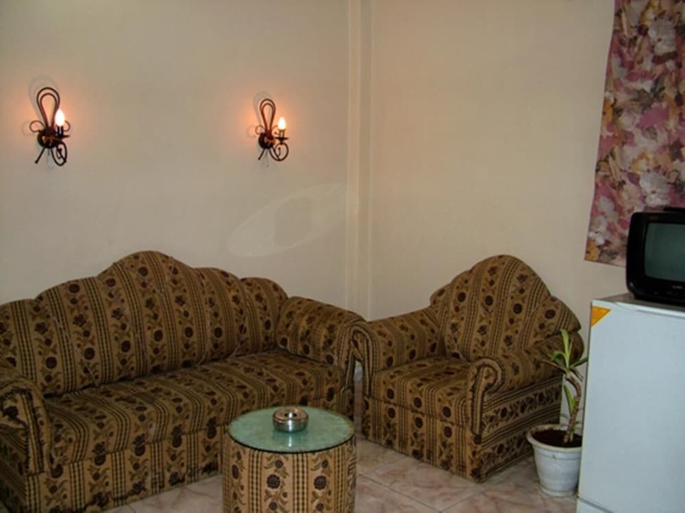 Orchida St. George Hotel 9/21