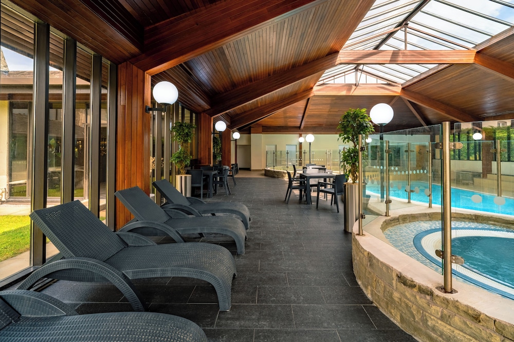 Airport Inn Manchester Hotel and Spa 38/71