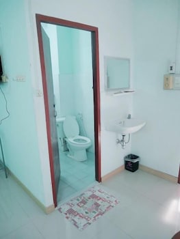 Pakchong Phubade Hotel 57/57