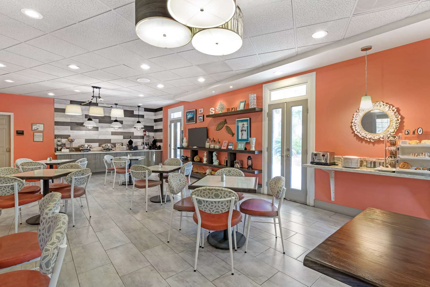 Best Western Plus St. Simons 8/15