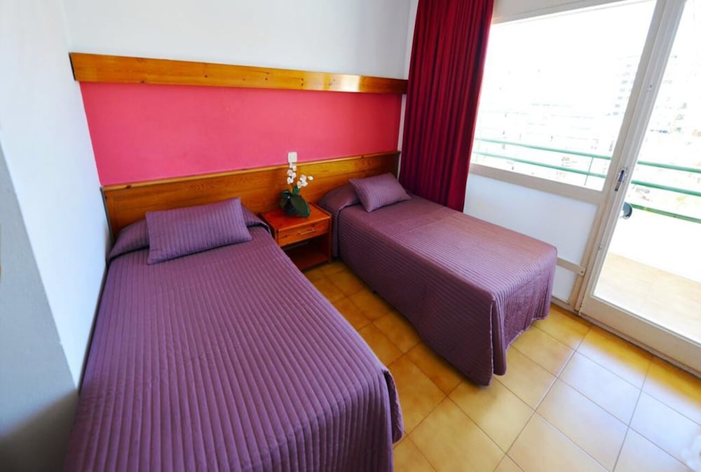 ROOM, DOUBLE BED, BALCONY