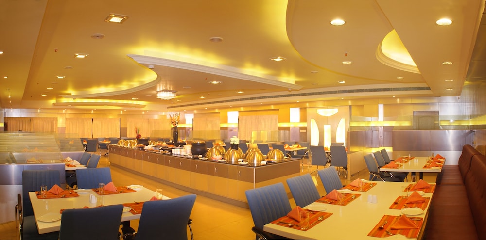 Hotel DSF Grand Plaza 25/31